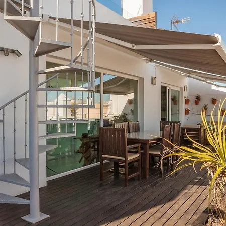 ***** Attic With Impressive Views And Jacuzzi Apartment Cadiz