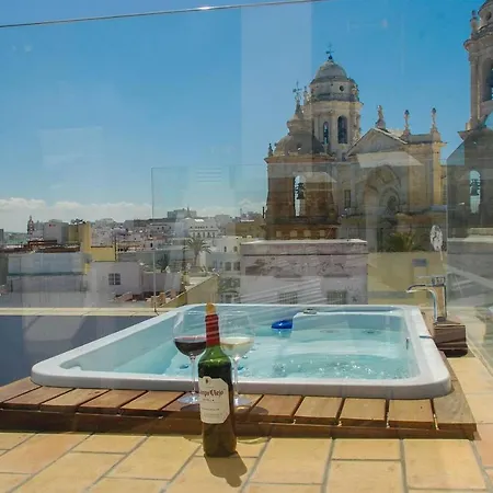Apartment ***** Attic With Impressive Views And Jacuzzi
